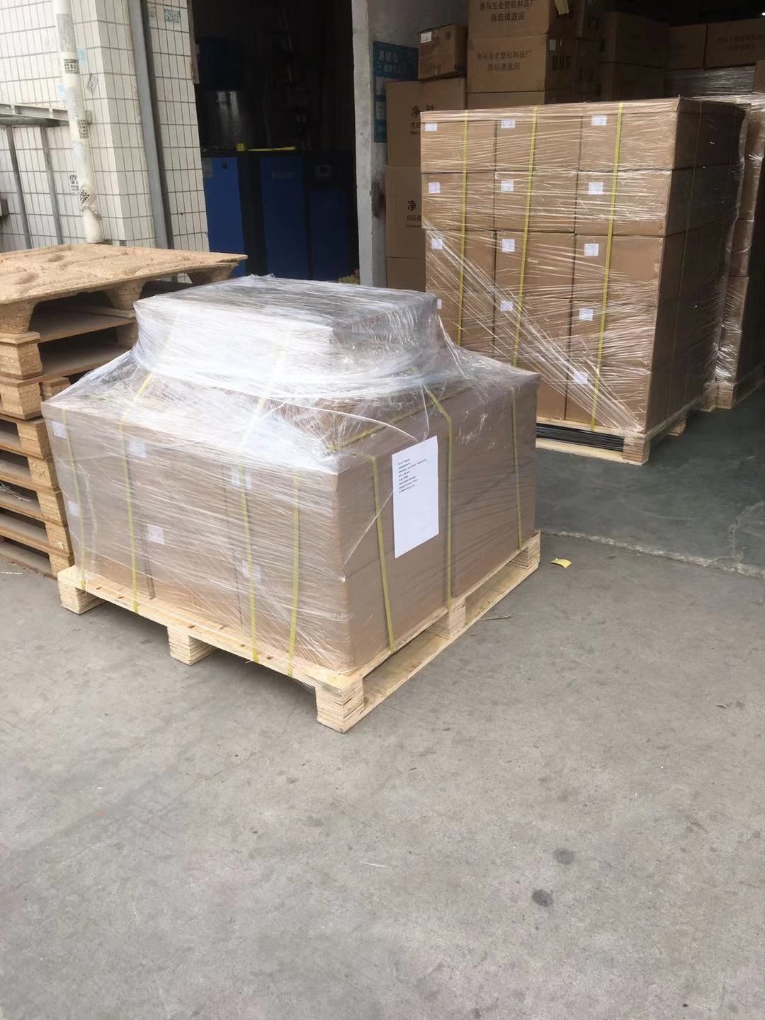 labels and pallet.jpg labels and pallet.jpg